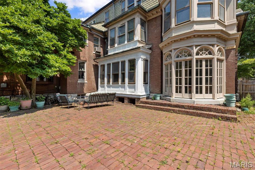 Kingsbury Place Add - Residential