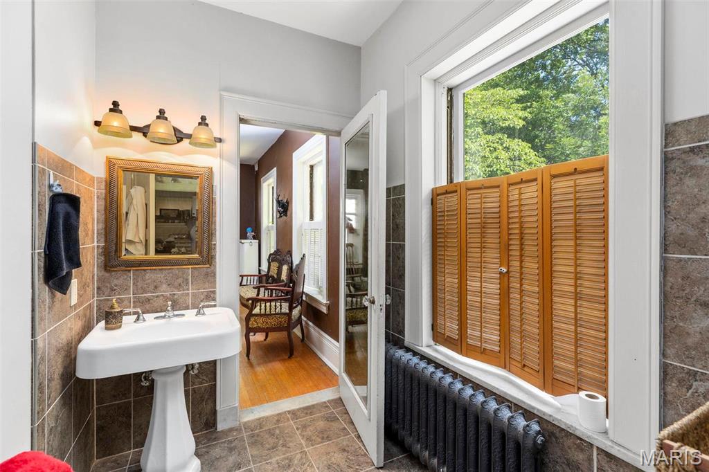 Kingsbury Place Add - Residential