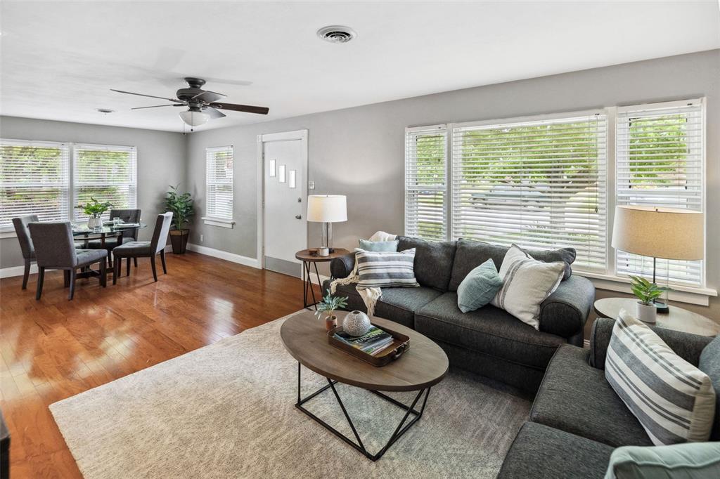 Edwardsville, Illinois 62025, United States, 3 Bedrooms Bedrooms, ,1 BathroomBathrooms,Residential,Pending,131581