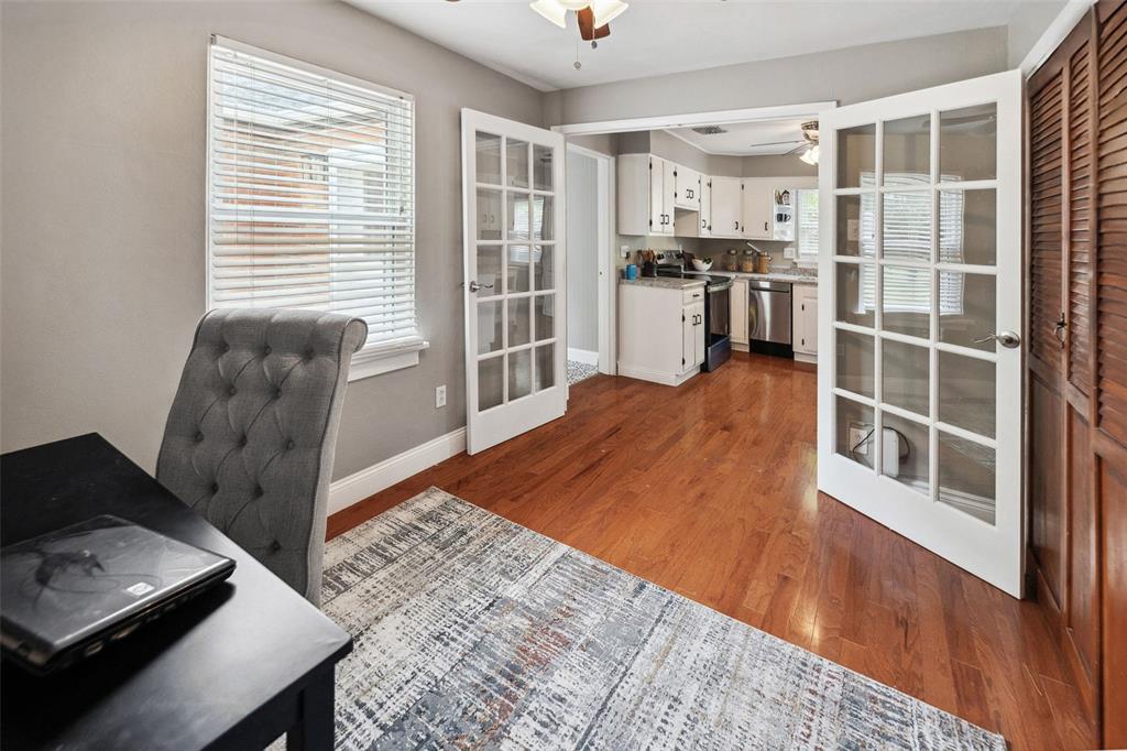 Edwardsville, Illinois 62025, United States, 3 Bedrooms Bedrooms, ,1 BathroomBathrooms,Residential,Pending,131581