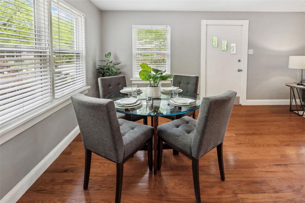 Edwardsville, Illinois 62025, United States, 3 Bedrooms Bedrooms, ,1 BathroomBathrooms,Residential,Pending,131581