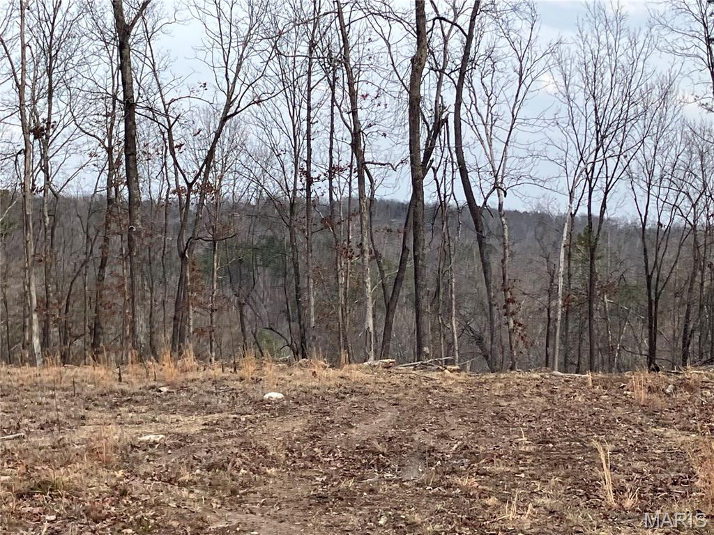 Cherokee Pass - Land