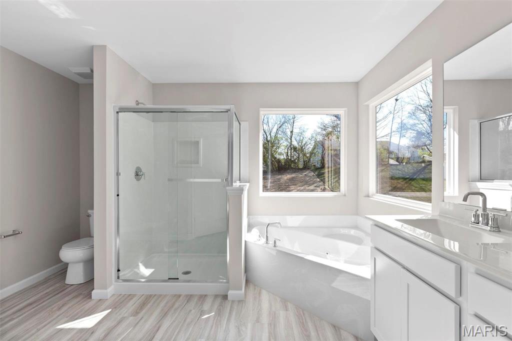 2 Hermitage II at Louiselle Park