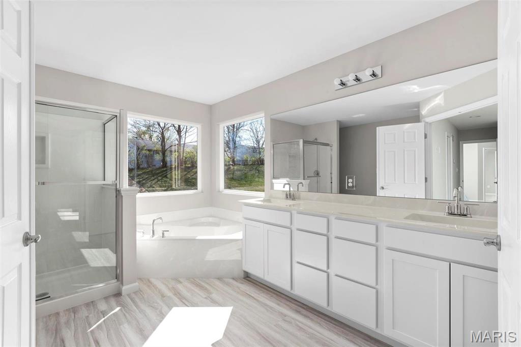 2 Hermitage II at Louiselle Park