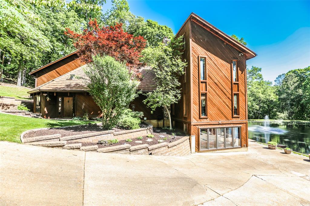 1362 Hillsboro Road