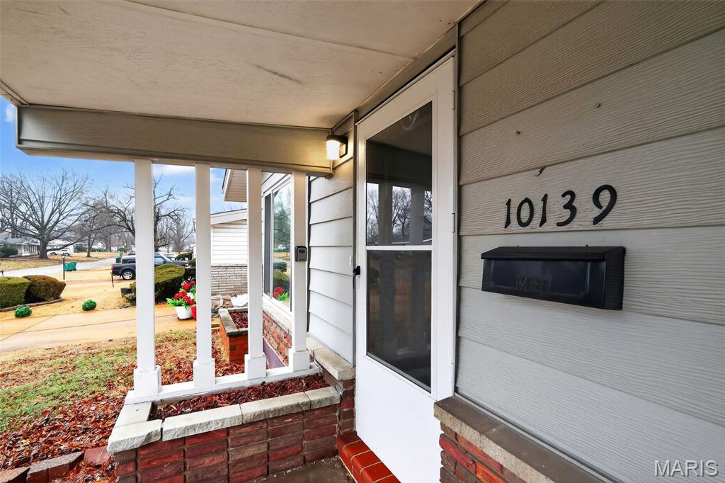 Hathaway Manor 8 - Residential