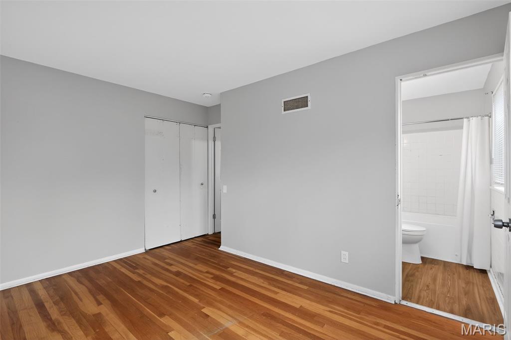 Hathaway Manor 8 - Residential