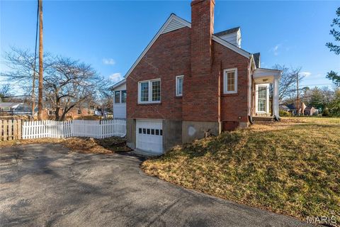 Tiny photo for 9 Holly Drive, Webster Groves, MO 63119 (MLS # 26001912)