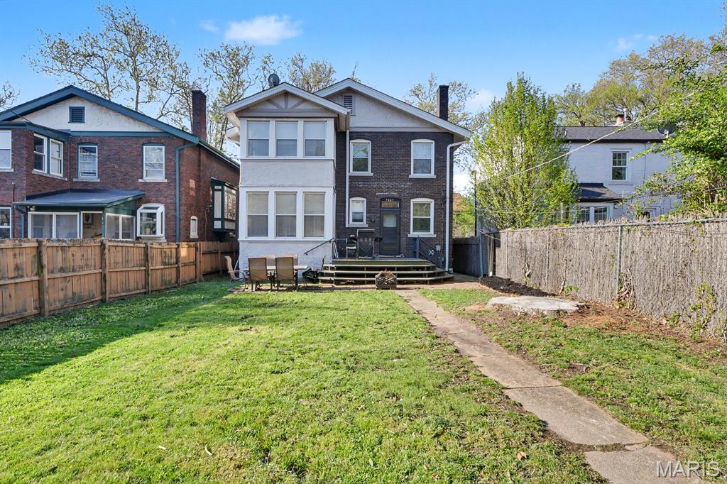 West Portland Place - Residential Lease