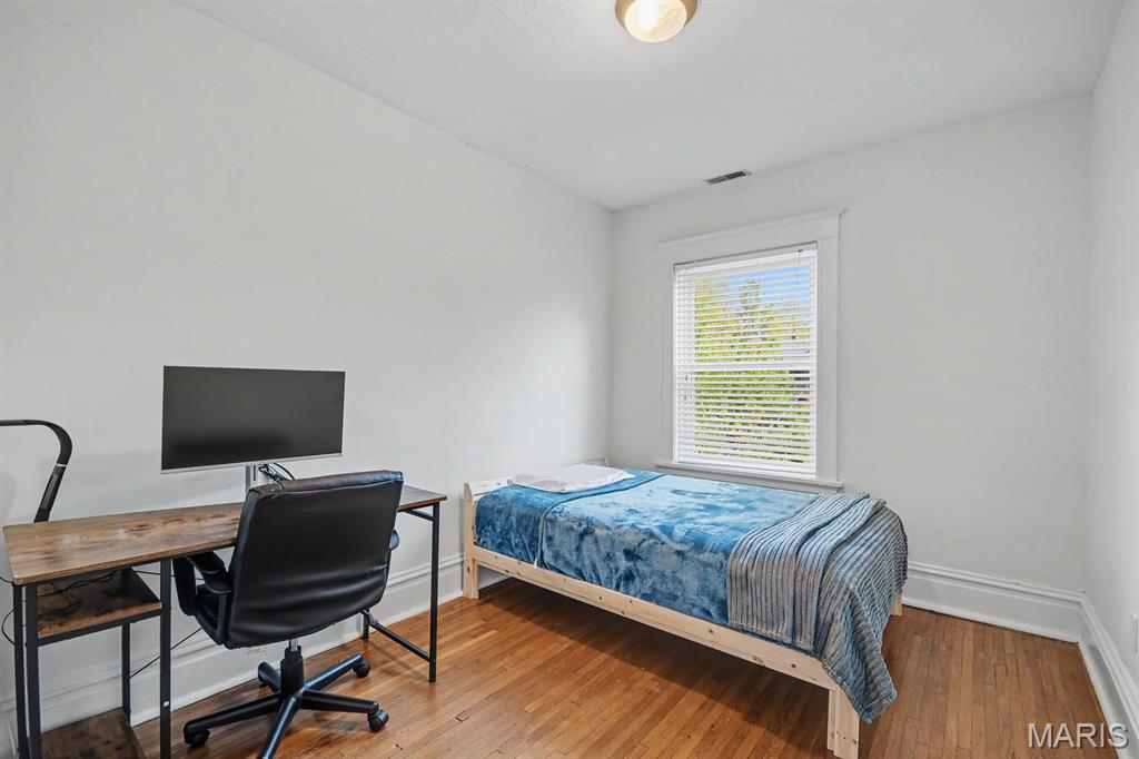 West Portland Place - Residential Lease