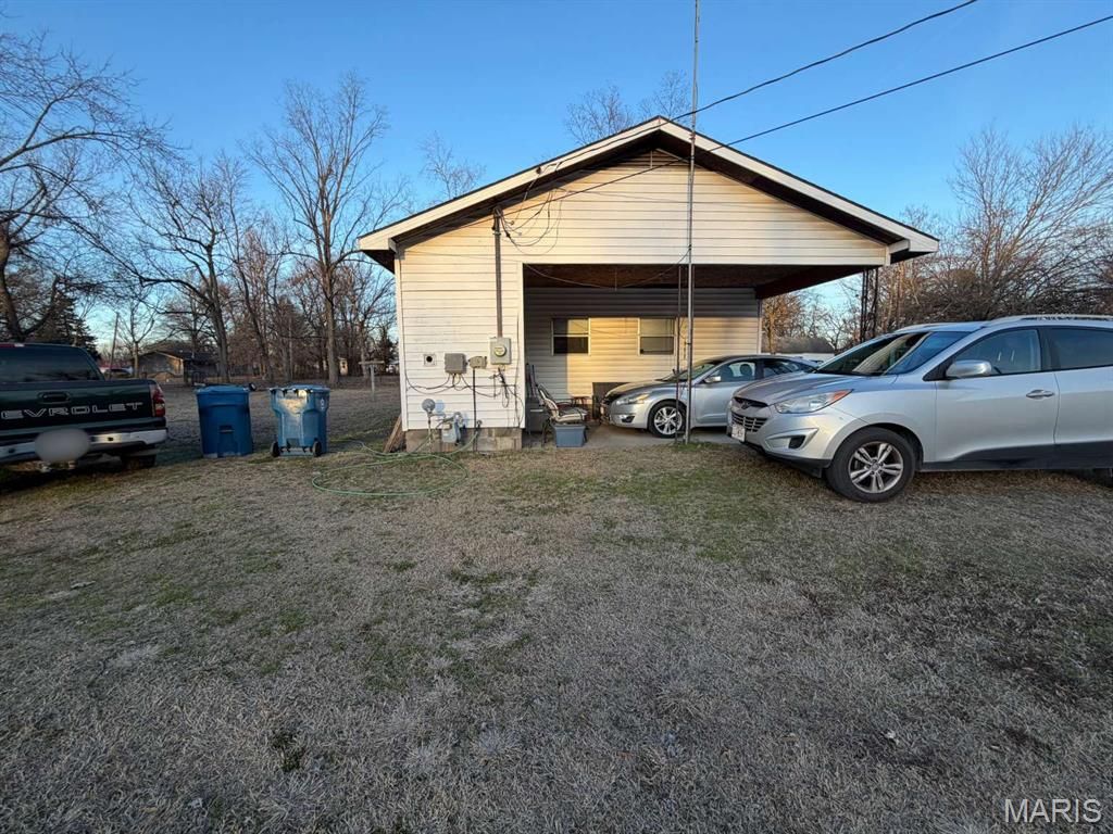 Photo of 329 W Elm Street E, East Prairie, MO 63845 (MLS # 26003936)