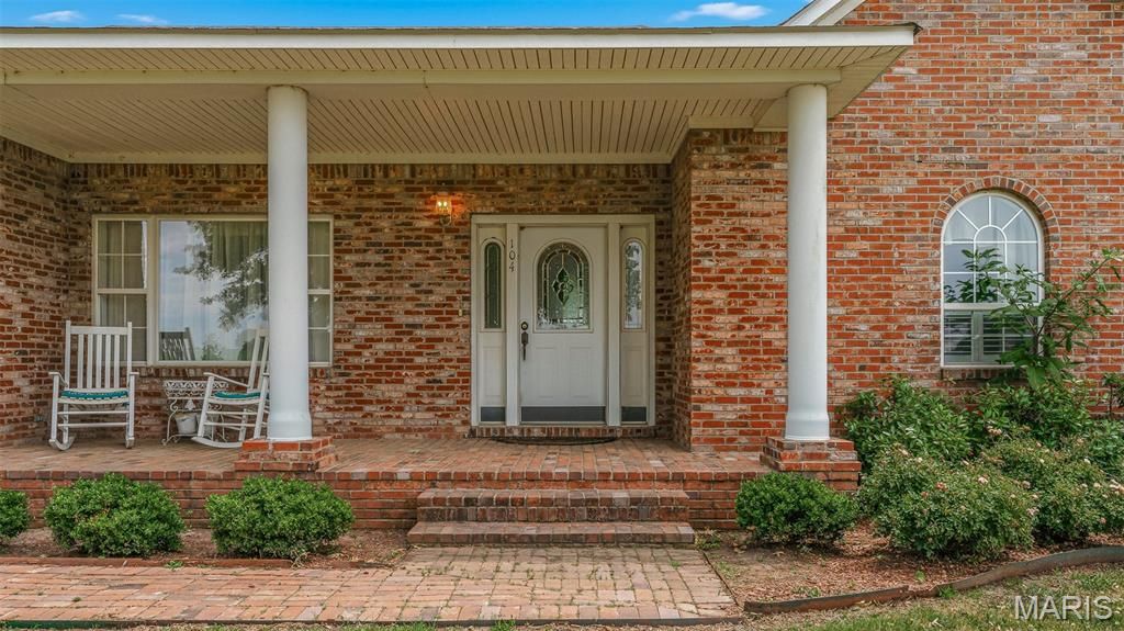 Photo of 104 Peck Drive, Hornersville, MO 63855 (MLS # 26032157)