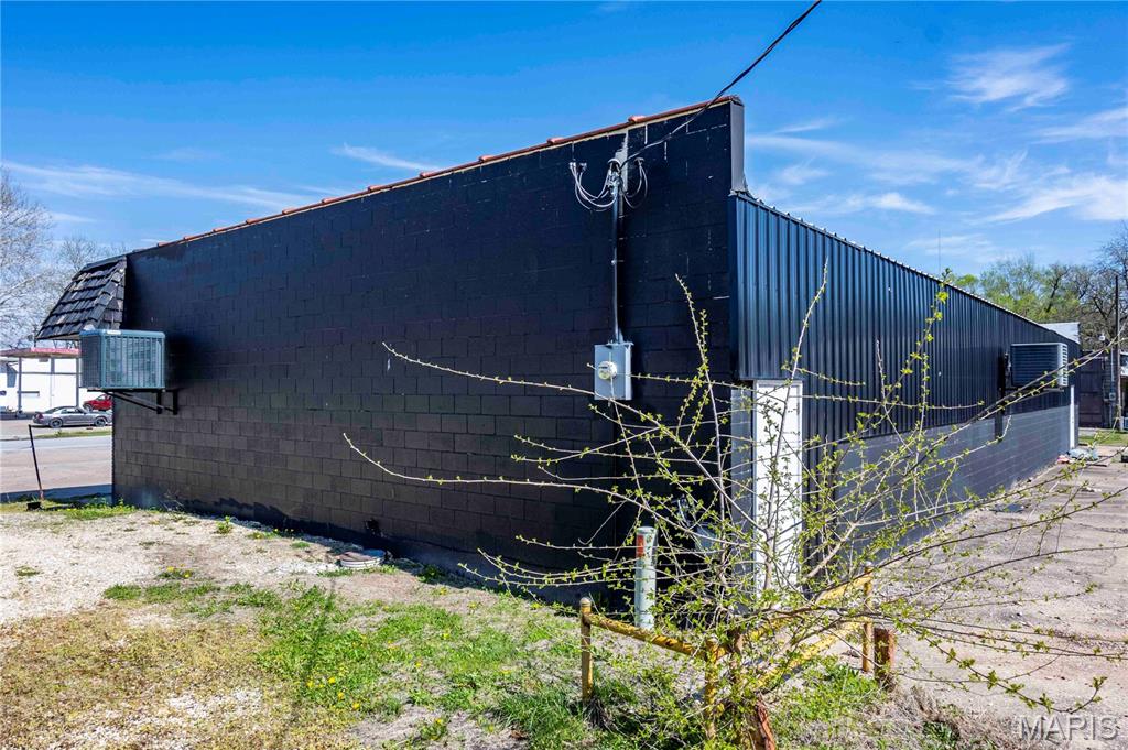 N/A - Commercial Sale