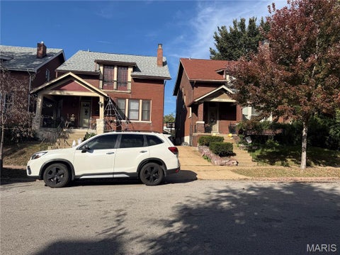 Photo of 3957 Russell Boulevard, St Louis, MO 63110 (MLS # 26068140)