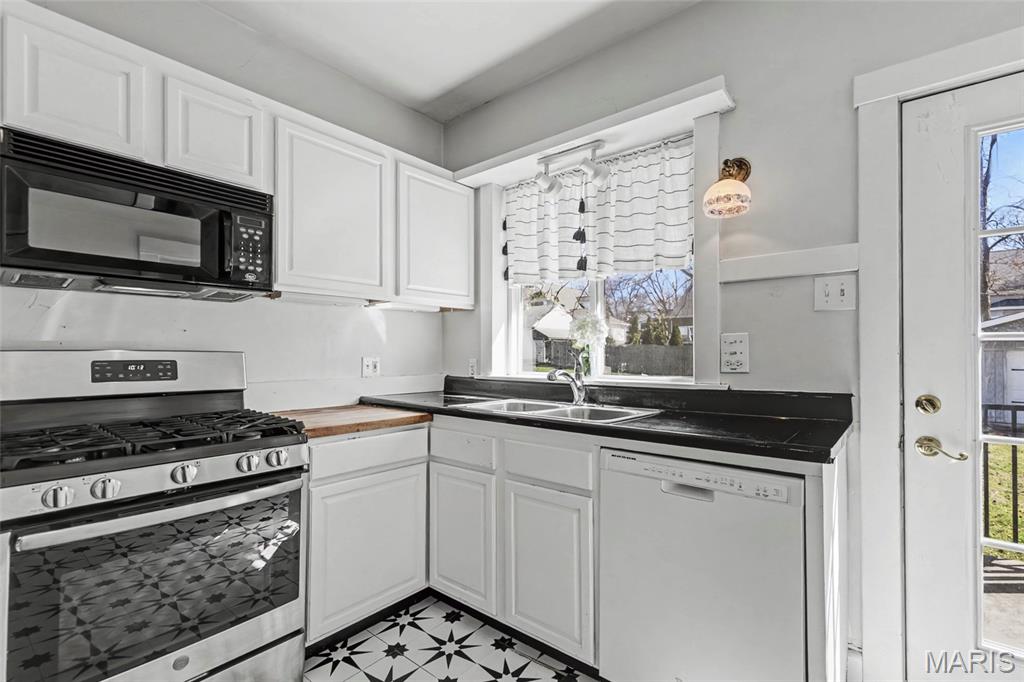 Avondale Blk 13 Lt 3 & Lt Pt 4 Bdy Adj - Residential