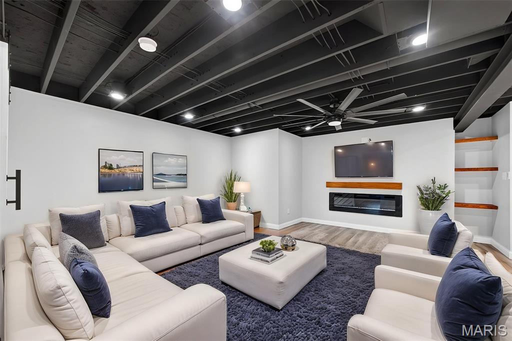 Skyline Ac #2 - Residential