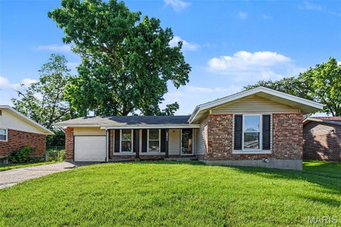 Photo of 11952 Cato Drive, Florissant, MO 63033 (MLS # 26034489)