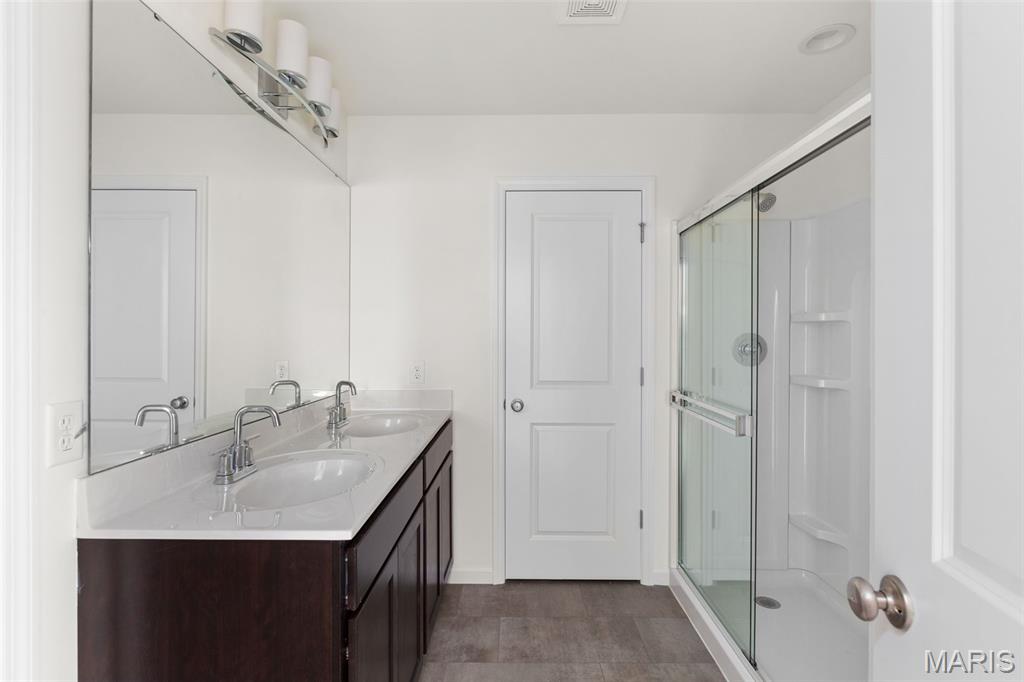 732 Courtshire Crossing