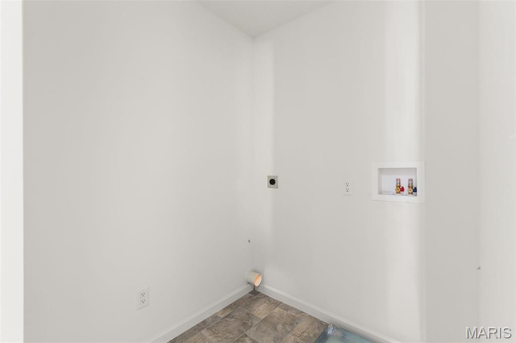 732 Courtshire Crossing