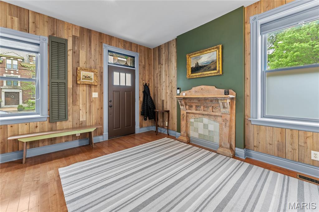 3559 Halliday Avenue 102