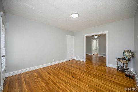 Tiny photo for 4964 Pernod Avenue #A, St Louis, MO 63139 (MLS # 26000006)