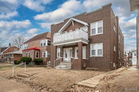 Tiny photo for 4964 Pernod Avenue #A, St Louis, MO 63139 (MLS # 26000006)