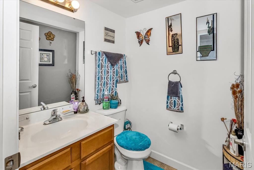 3513 Candlebrook Court