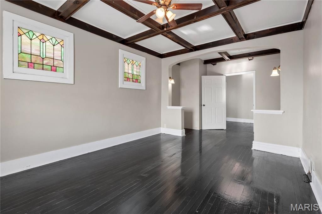 Photo of 3915 Schiller Place, St Louis, MO 63116 (MLS # 26025628)