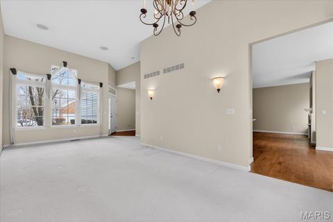 Tiny photo for 16816 Chesterfield Bluffs Circle, Chesterfield, MO 63005 (MLS # 26012415)