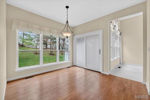 Tiny photo for 16816 Chesterfield Bluffs Circle, Chesterfield, MO 63005 (MLS # 26012415)