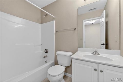 Tiny photo for 16816 Chesterfield Bluffs Circle, Chesterfield, MO 63005 (MLS # 26012415)