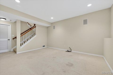 Tiny photo for 16816 Chesterfield Bluffs Circle, Chesterfield, MO 63005 (MLS # 26012415)