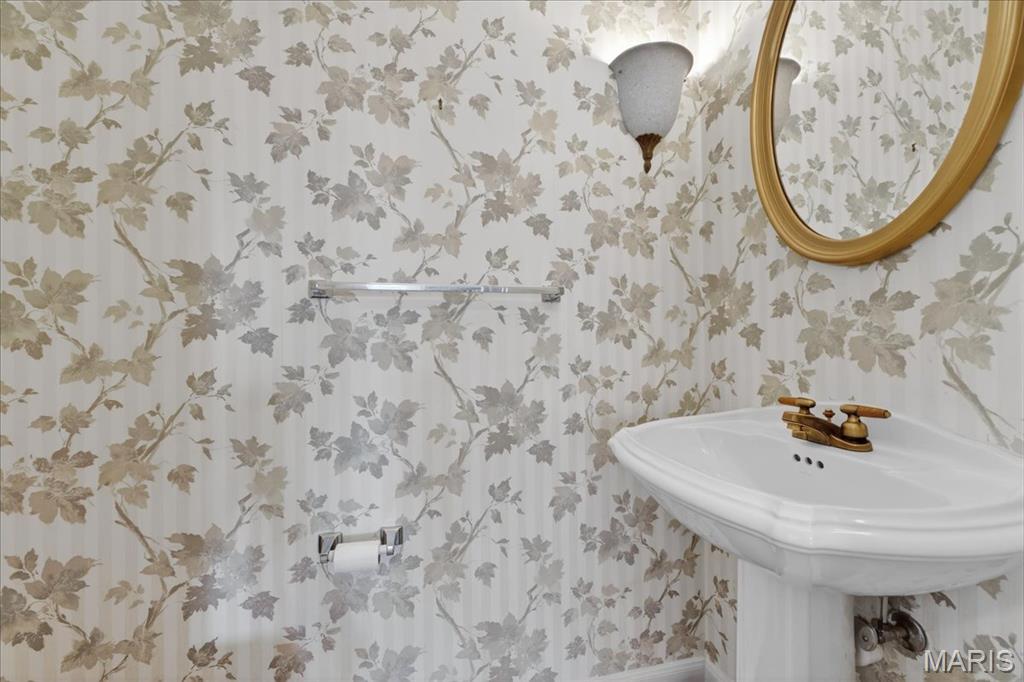 Villas At Chesterfield Bluffs Two - Residential