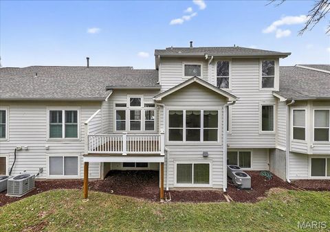 Tiny photo for 16816 Chesterfield Bluffs Circle, Chesterfield, MO 63005 (MLS # 26012415)