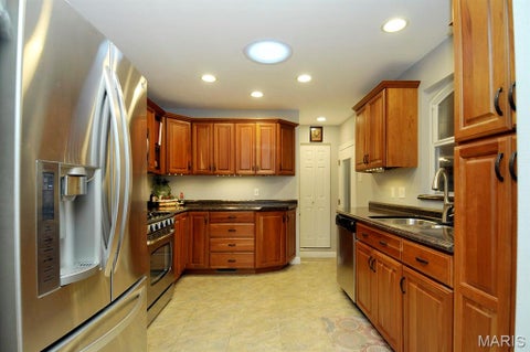 Tiny photo for 4661 Dorbendale Court, St Louis, MO 63128 (MLS # 26069068)