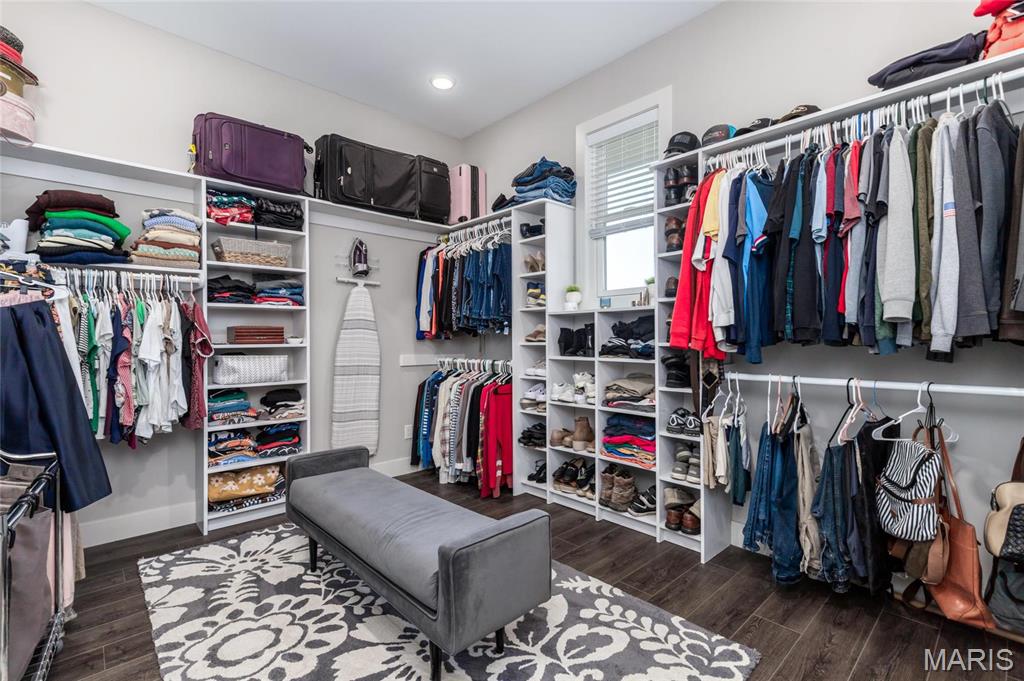 Briar Pointe - Residential