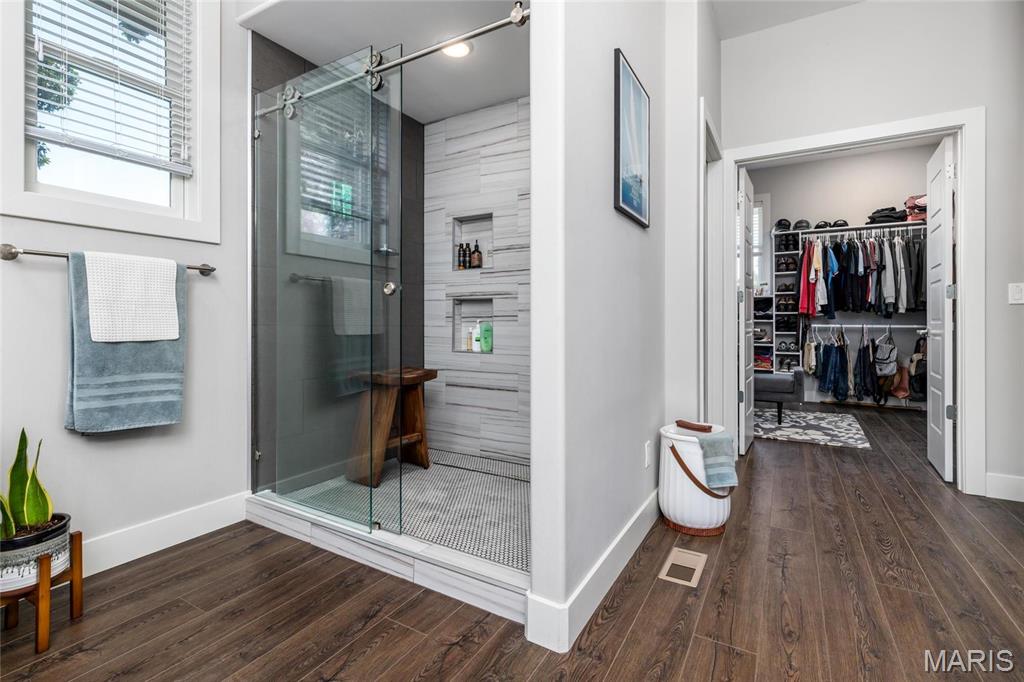 Briar Pointe - Residential