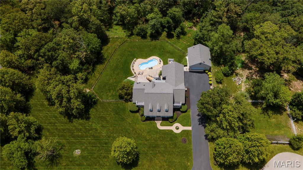 809 Star Ridge Court