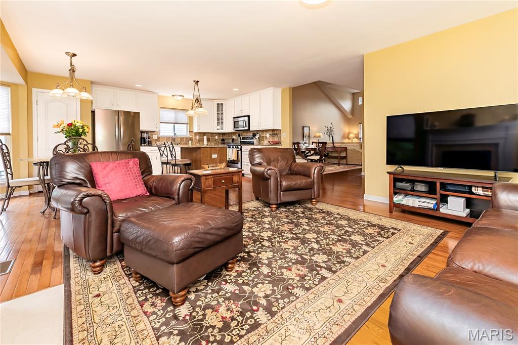 COACHLIGHT - Residential