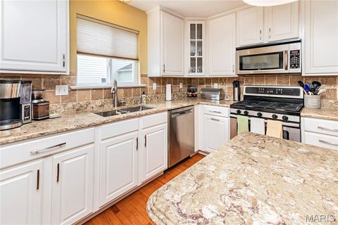 Tiny photo for 543 Coachgate Court, Ballwin, MO 63021 (MLS # 26021795)