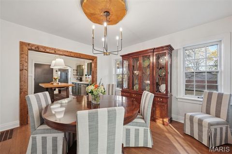 Tiny photo for 514 Angenette Avenue, Kirkwood, MO 63122 (MLS # 25075805)