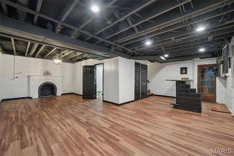 Tiny photo for 514 Angenette Avenue, Kirkwood, MO 63122 (MLS # 25075805)