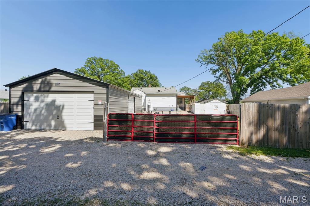 Town/Desloge - Residential