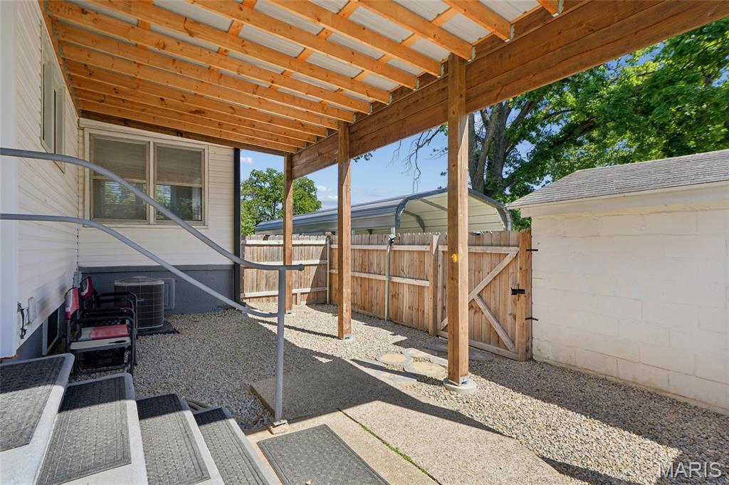 Town/Desloge - Residential