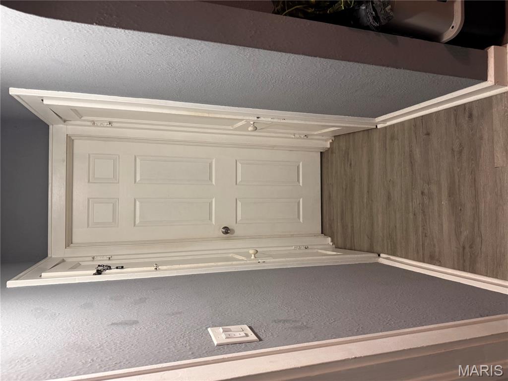 Town/Desloge - Residential