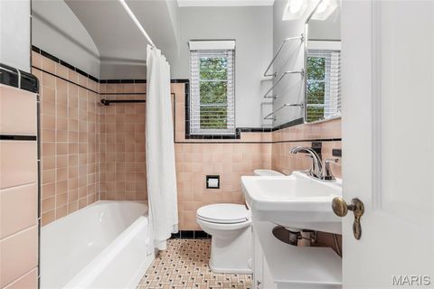 Tiny photo for 456 Wilcox Avenue, Kirkwood, MO 63122 (MLS # 25067937)