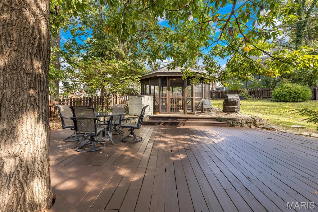 Kirkwood, Missouri 63122, United States, 3 Bedrooms Bedrooms, ,3 BathroomsBathrooms,Residential,Coming Soon,224123