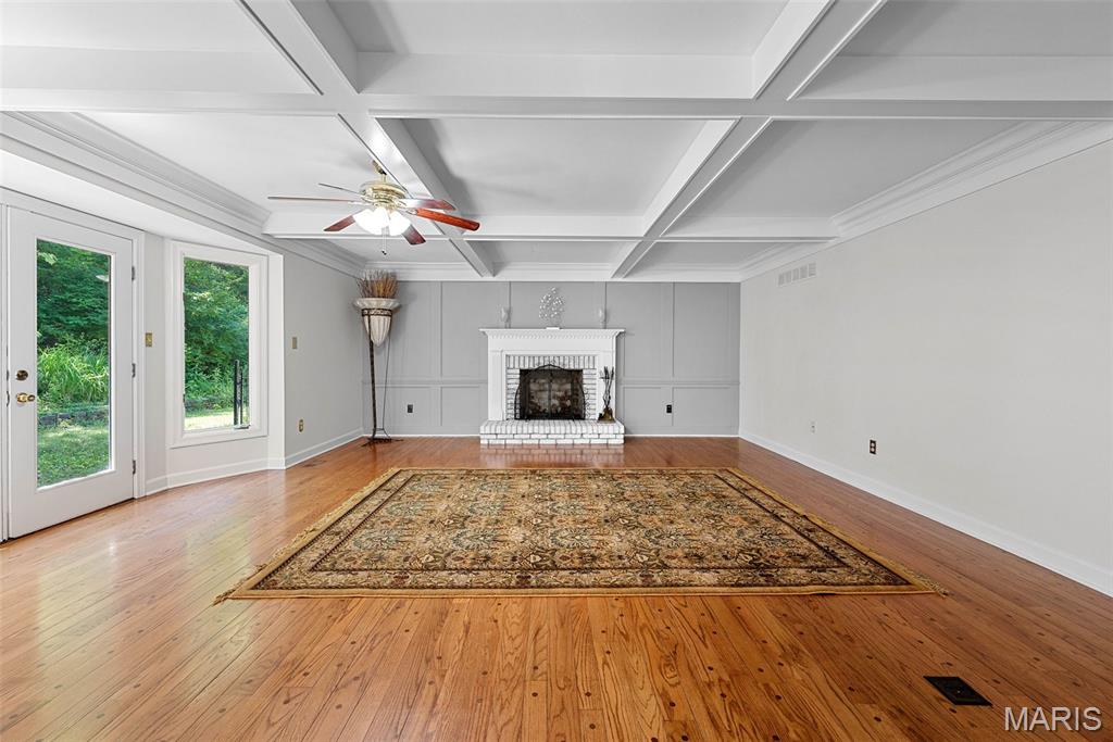 Chesterfield, Missouri 63005, United States, 5 Bedrooms Bedrooms, ,4 BathroomsBathrooms,Residential,Active,116238