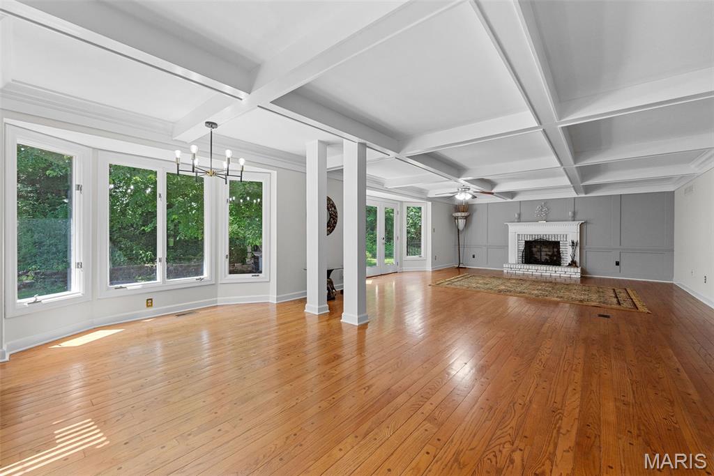 Chesterfield, Missouri 63005, United States, 5 Bedrooms Bedrooms, ,4 BathroomsBathrooms,Residential,Active,116238