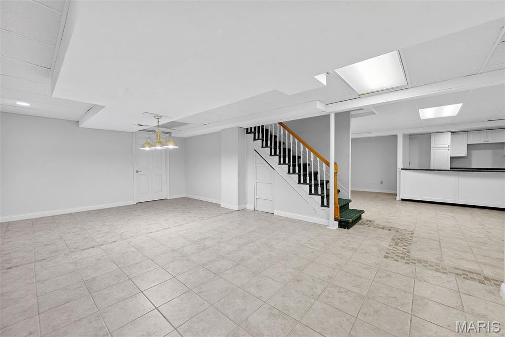 Chesterfield, Missouri 63005, United States, 5 Bedrooms Bedrooms, ,4 BathroomsBathrooms,Residential,Active,116238